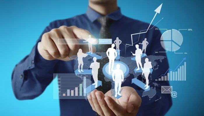 时间能考验真心和耐心,越是艰难越要有耐心