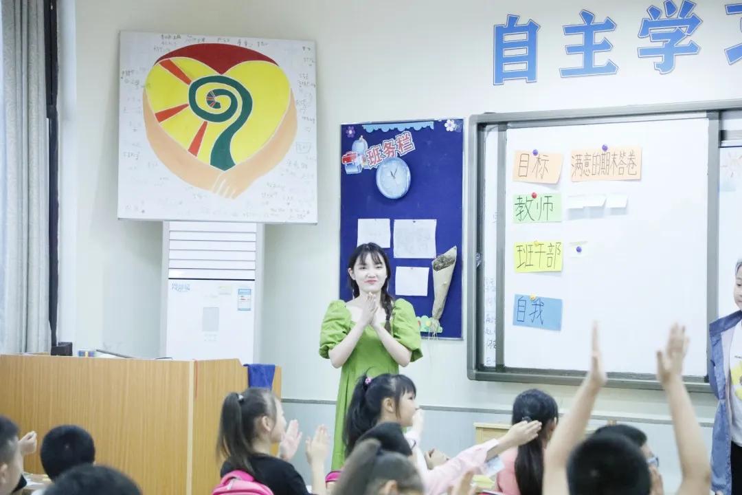 展学校风采，促教育发展——两校互动交流相互学习携手共进