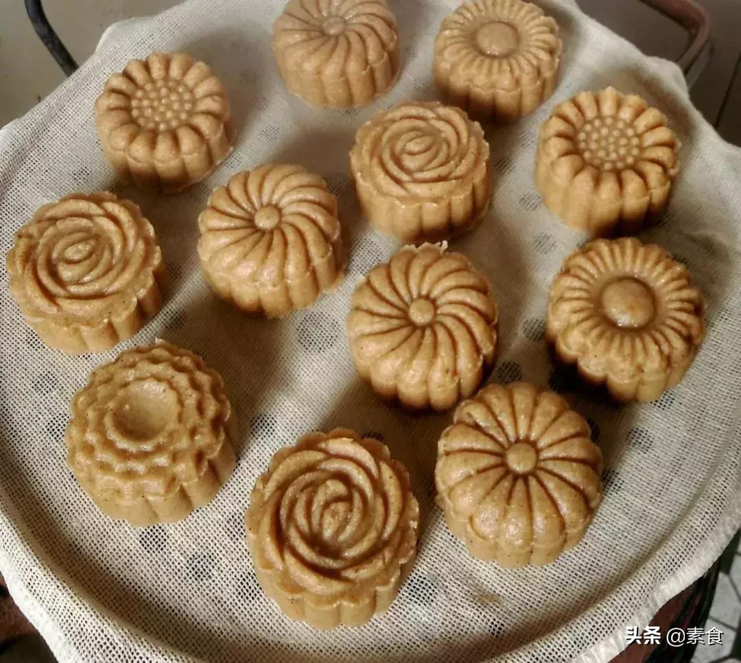 夏天做的八珍糕,自制健脾八珍糕的做法大全