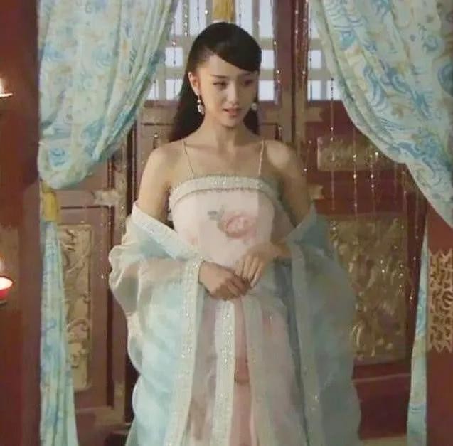 赵飞燕有智力缺陷吗,赵飞燕缺陷是啥