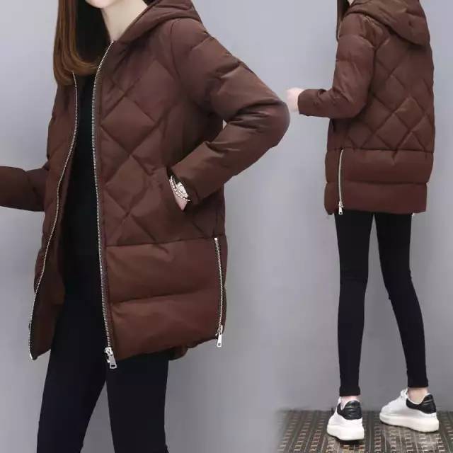 小个子面包服搭配休闲绒牛仔裤,棕色面包服穿什么裤子好看