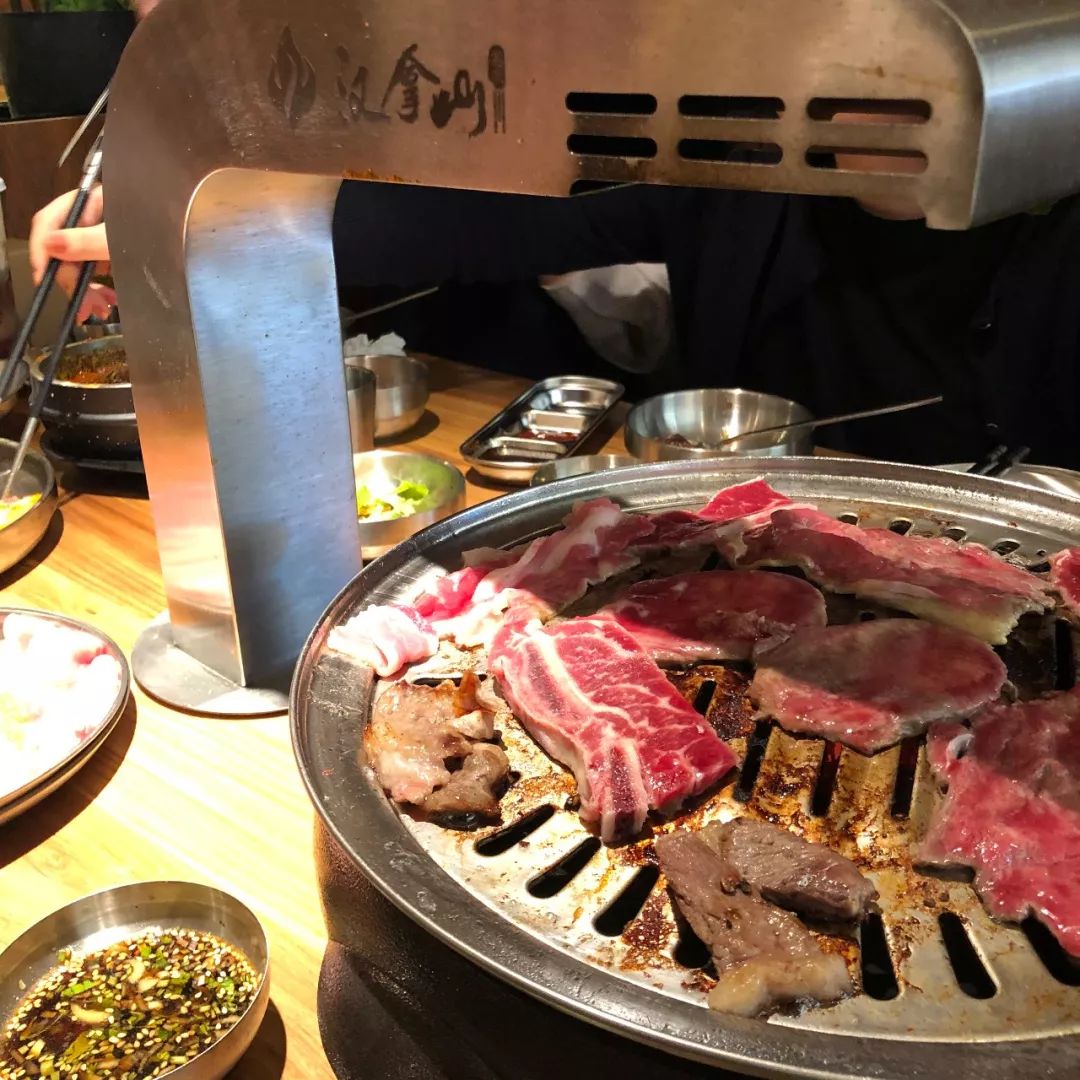 海口万象城呷哺呷哺,呷哺呷哺海口