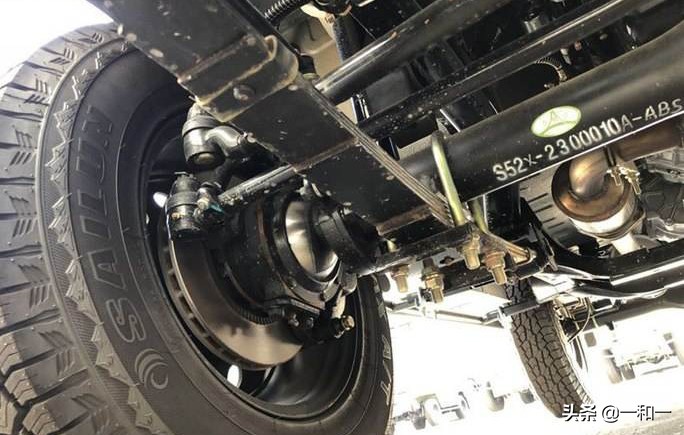 战旗1.5t和2.0l区别,212和战旗如何选择