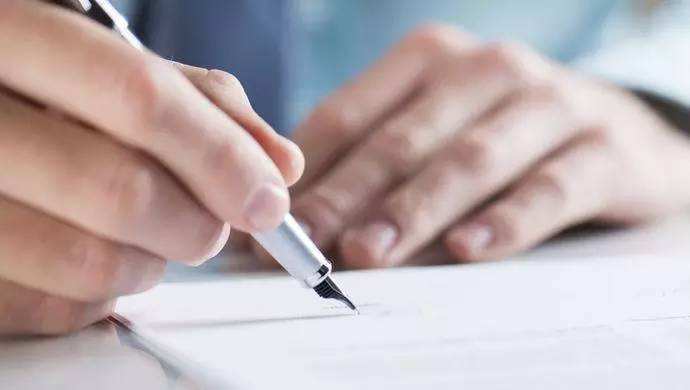 公务员开公司，做兼职违规！但是这2种方式，赚钱又合法