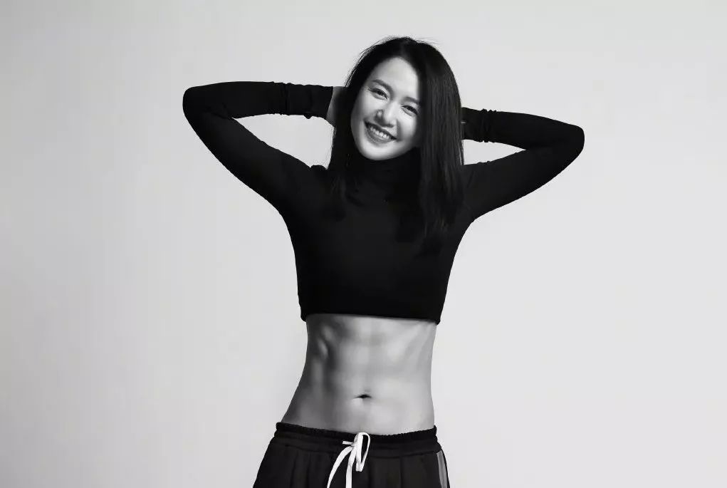 谭维维什么时候开始健身的,谭维维跑步前后对比