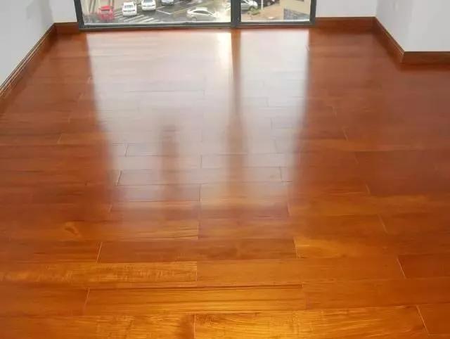 实木地板的清洁保养方法,实木地板的正确清洁方法