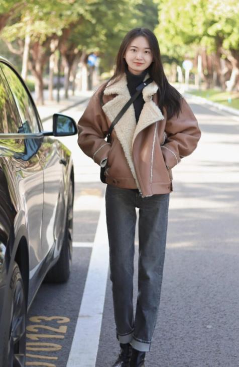 皮毛一体外套2021搭配最爆款女,中长款皮毛一体外套搭配啥
