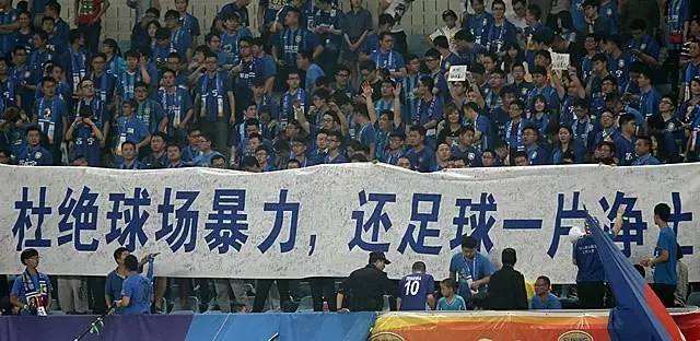 谢鹏飞停赛,谢鹏飞禁赛几场