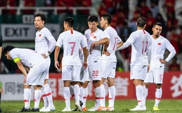 叙利亚赛后教练打球员耳光,叙利亚教练扇球员