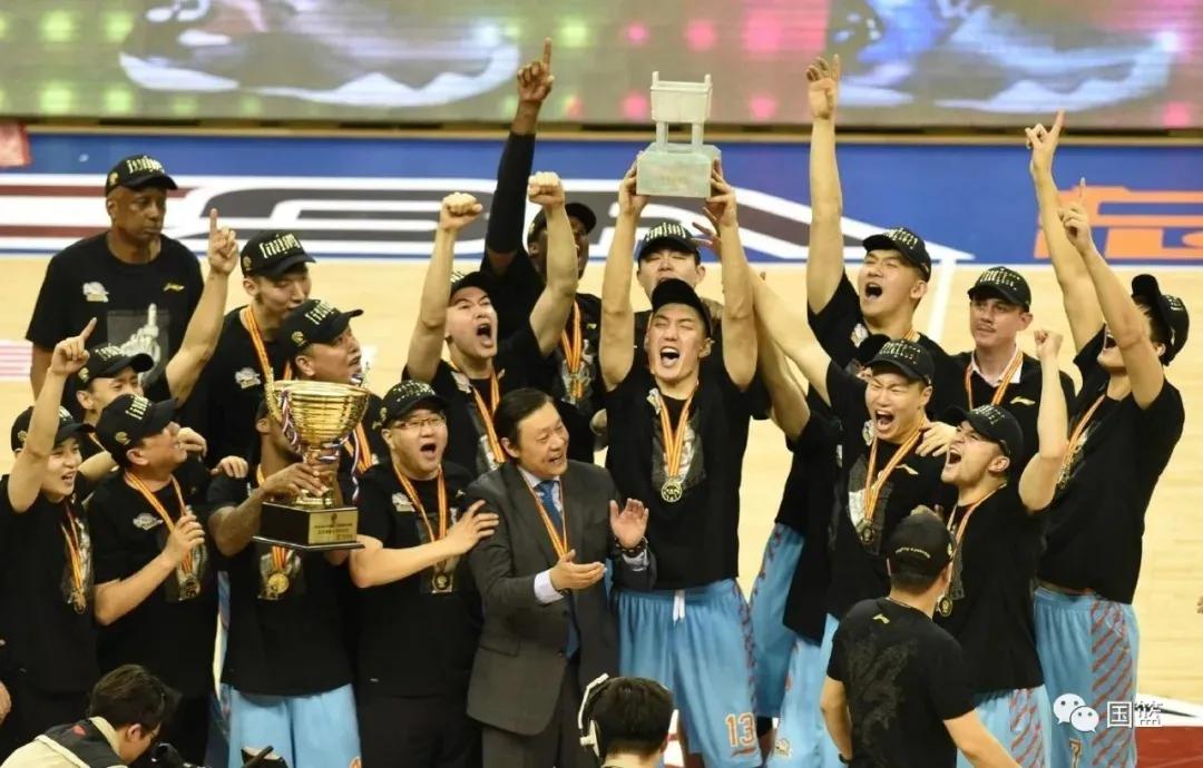 新疆广汇新赛季队长,乌鲁木齐天山区交警队队长