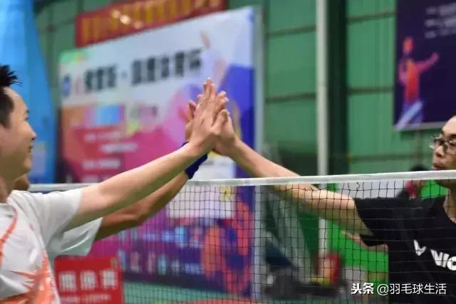 关于羽毛球入门学习心得,业余中级羽毛球技术