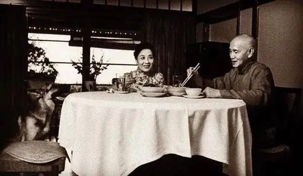 1974年西沙海战有哪些部队参战,西沙海战国军帮助解放军了吗