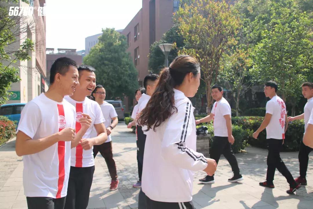 开学季|春风十里，不如与你相遇。湖南健身教练培训长沙校区