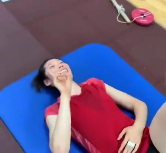 朱婷高情商举动被点赞,朱婷高情商回应