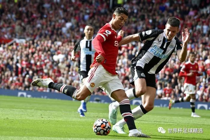 英超曼联4-1纽卡斯尔c罗双响,曼联3比2热刺c罗帽子戏法全场回放