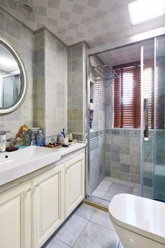 装修技巧小妙招卫生间装修效果图,卫生间600x1200上墙装修效果