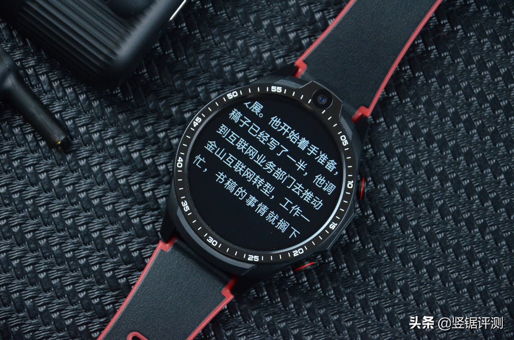 jeep黑骑士智能手表值不值得入手,jeep黑骑士fx1和fx3智能手表区别