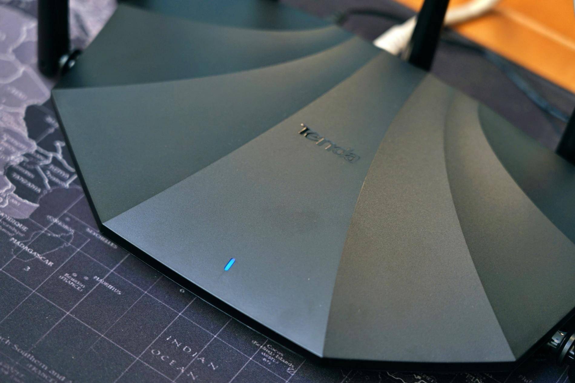 腾达ac23和tpac1200哪个好,腾达ac23和华为ax2pro哪个信号强