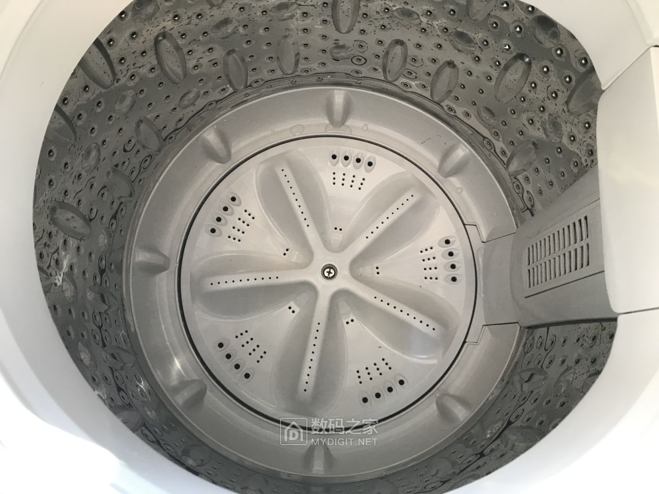 三洋全自动洗衣机故障码e8,三洋全自动洗衣机出现故障码e12