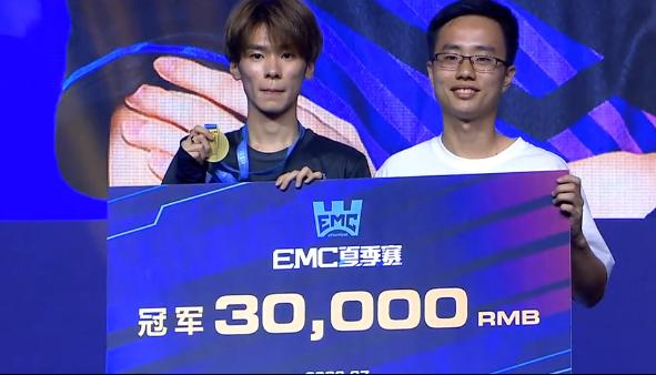 实况足球盛典狂欢每日登录,实况足球嘉年华活动多久结束