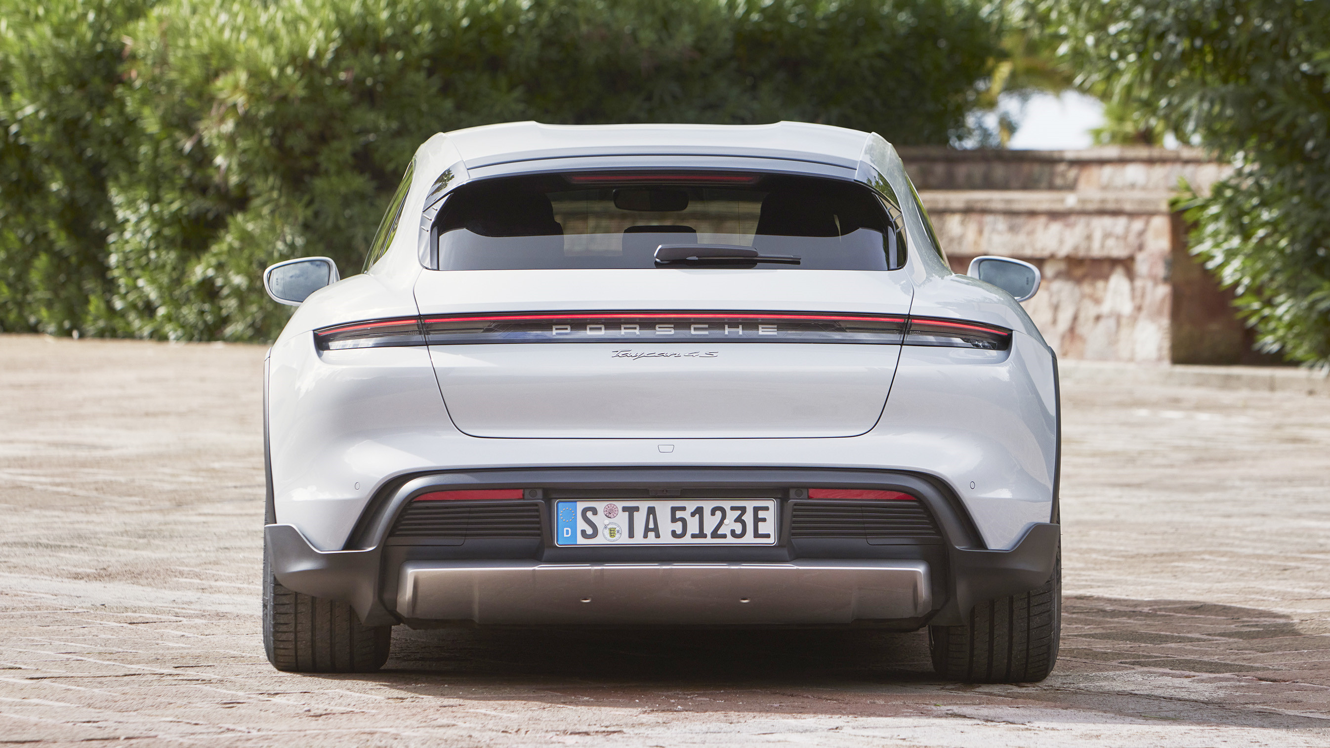 本田cr-v和丰田rav4怎么选,实力叫板新rav4本田新款cr-v解析