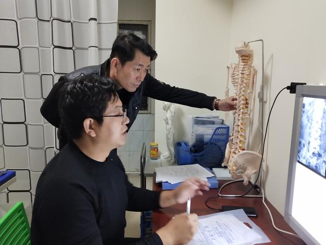 乌鲁木齐腰部正骨按摩,乌鲁木齐推拿按摩调理肩颈腰腿疼