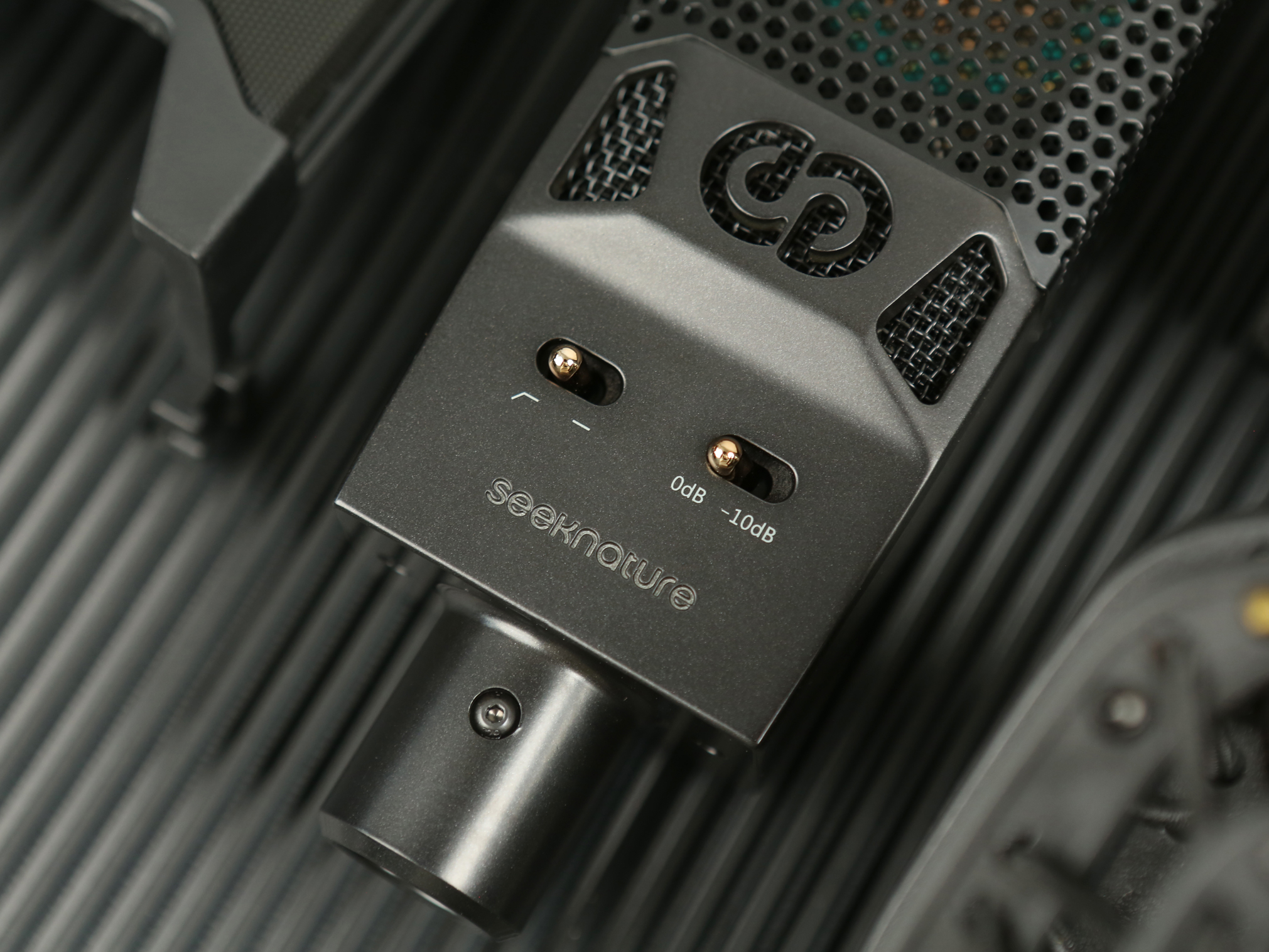 森然声卡录全民k歌教程,森然dj二手声卡