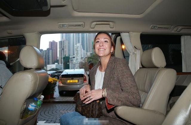 何超贤遗产多少,何超贤登报争产