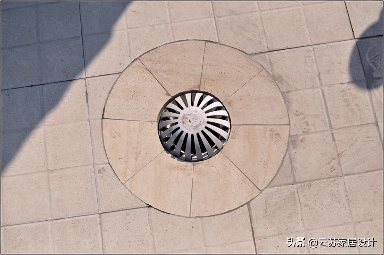 淋浴房地漏拆解,江苏淋浴房无障碍隐形地漏