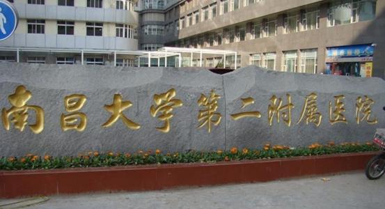 反转!隔离女生买零食遭怼,哽咽回应【三分钟法治新闻全知道】