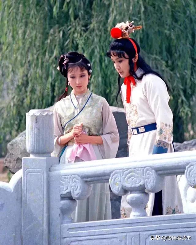 麟稀读红楼：女朋友爱哭爱闹爱生气？贾宝玉给出教科书级别的示范