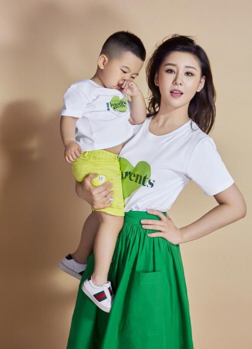 李小萌儿子长大后视频,李小萌儿子叫啥