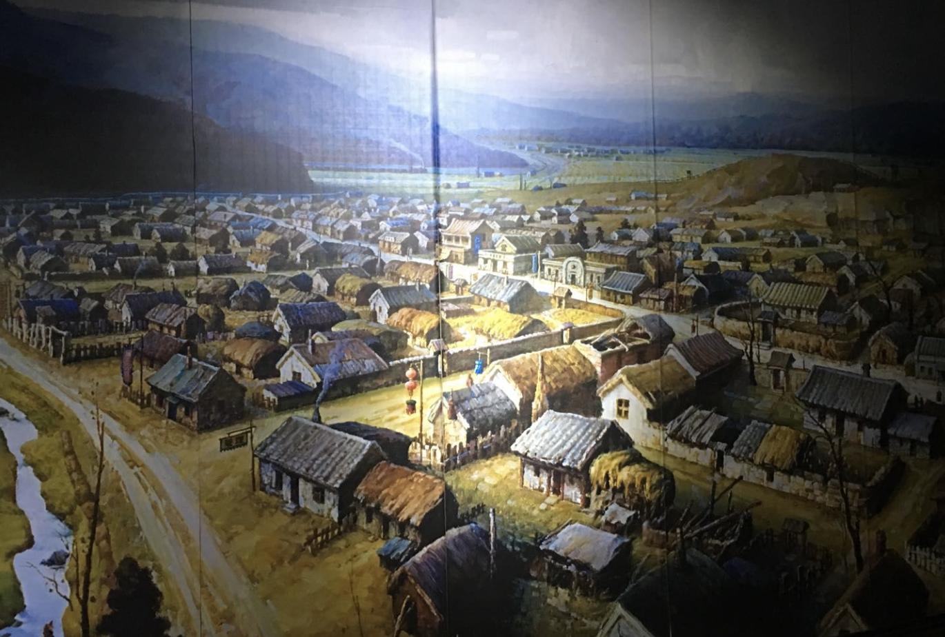 日本恶魔夫妇：妻子自杀为丈夫送行，丈夫下令*杀屠**我国三千村民