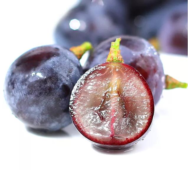 正宗黑珍珠葡萄,好吃的珍珠葡萄