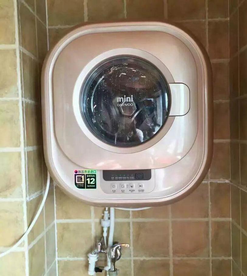 家里卫生间小怎么解决,两个卫生间太小解决方法