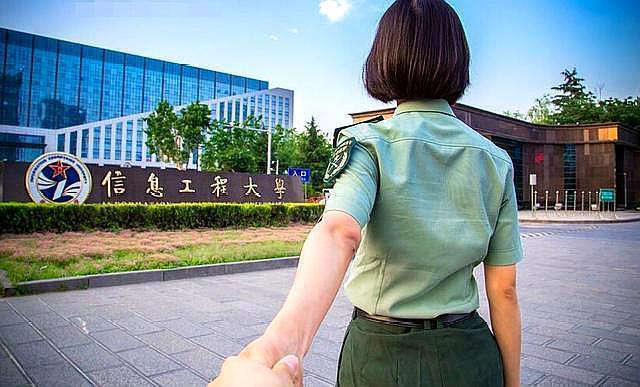 儿子被国防大学录取,被军事院校录取的孩子