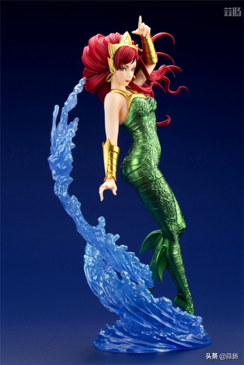 寿屋漫画手办,湄拉发光手办