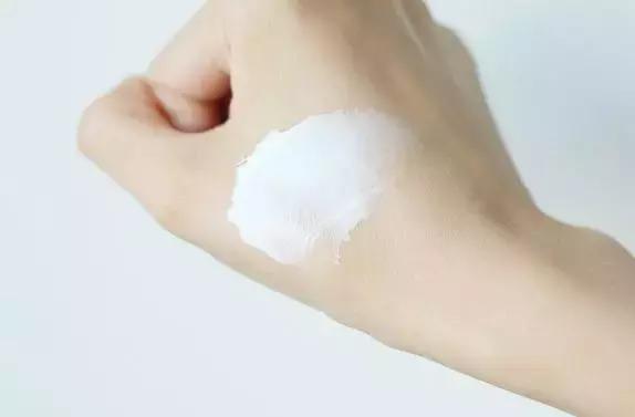 平价好用一年四季的面霜推荐,给你推荐几款好用的面霜