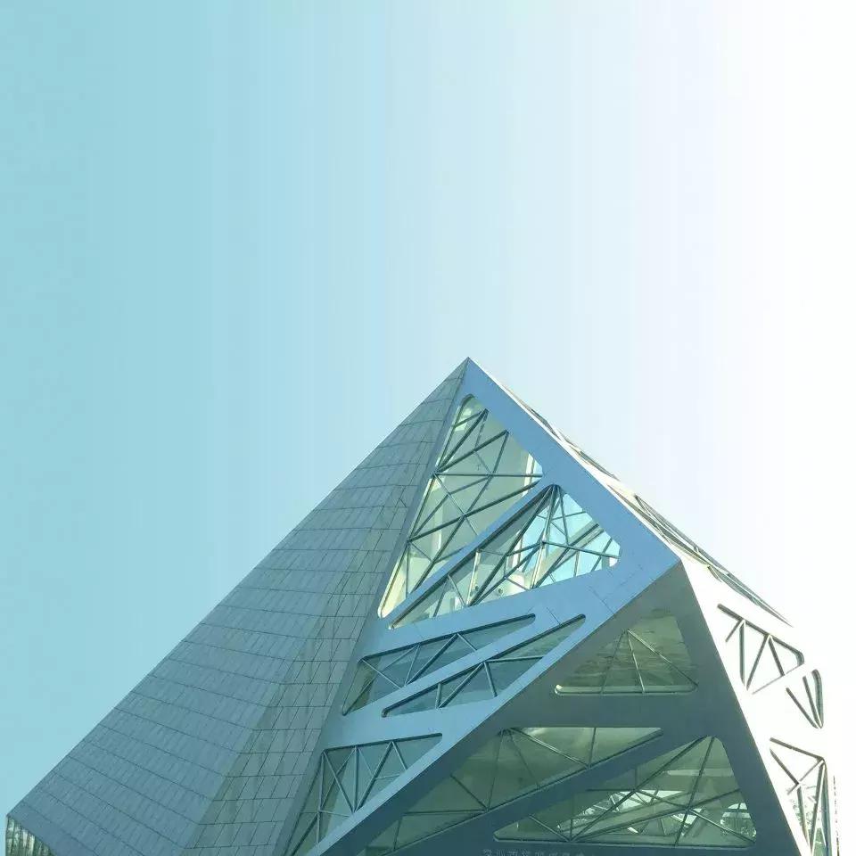 网友吐槽国内十大丑建筑,被人吐槽的中国建筑