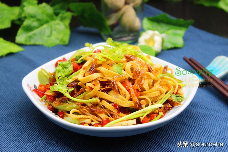 干豆腐皮搭配什么菜炒好吃,食堂豆腐皮配什么炒好看又好吃