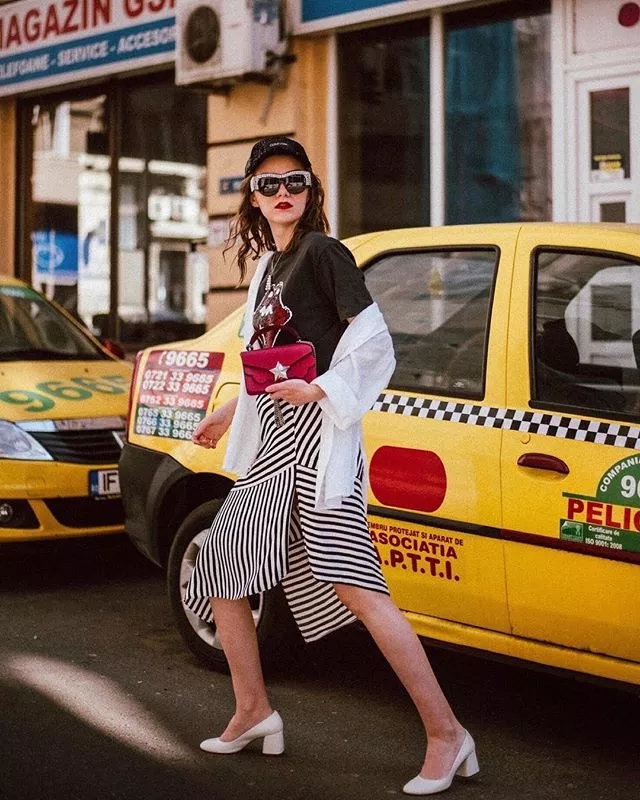 韩系女生超短裙穿搭,小短裙小姐姐夏季