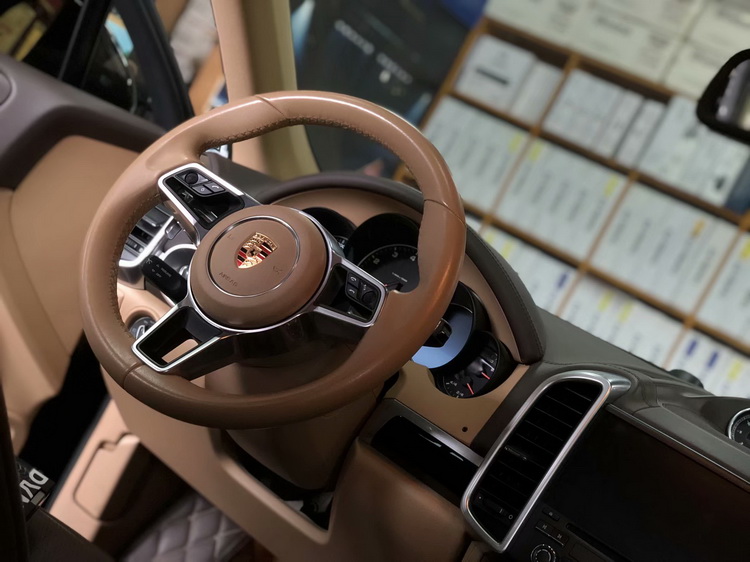 保时捷卡宴turbo动力升级,保时捷卡宴音响改装80万