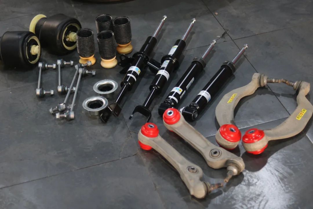 怪兽修车:翻新一辆11年破烂不堪的宝马GT,车况不忍直视