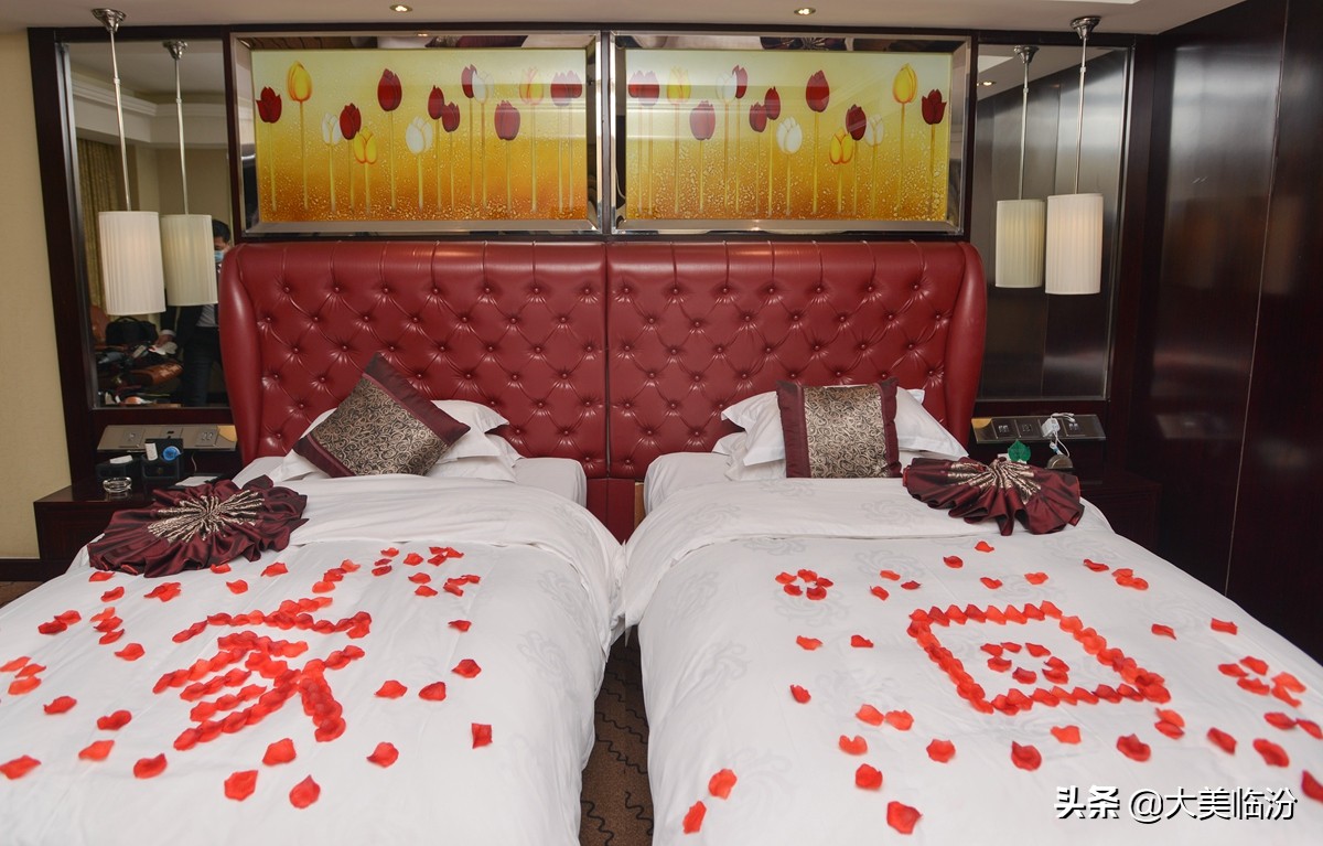 感动全国医疗队支援武汉,援鄂医疗队暖心