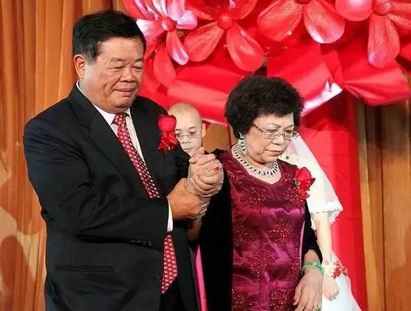 黄光裕突传“大料”!原来,这才是他背后最硬的“靠山”