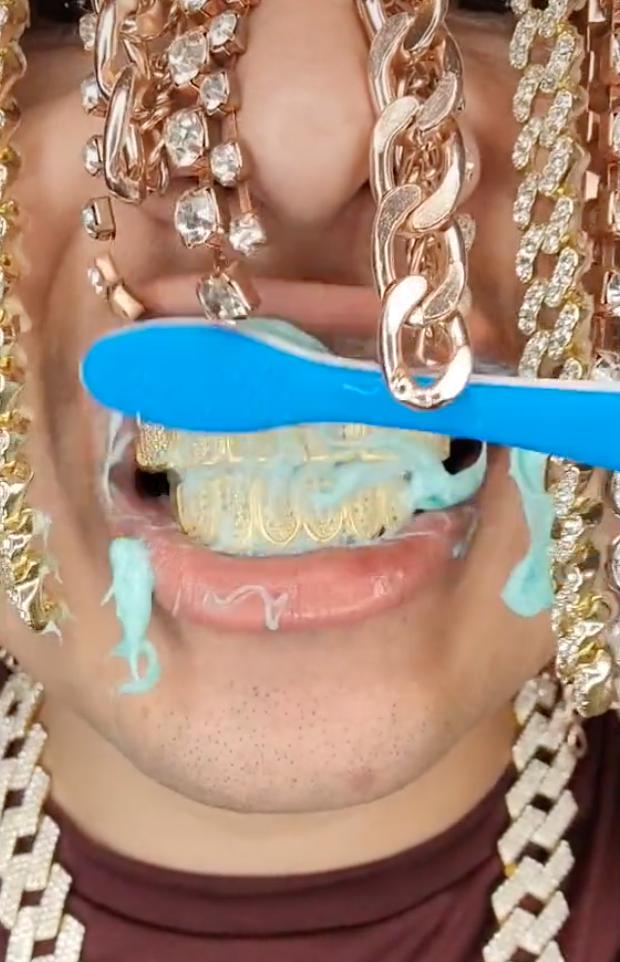 太疯了原版视频,太疯了dj版