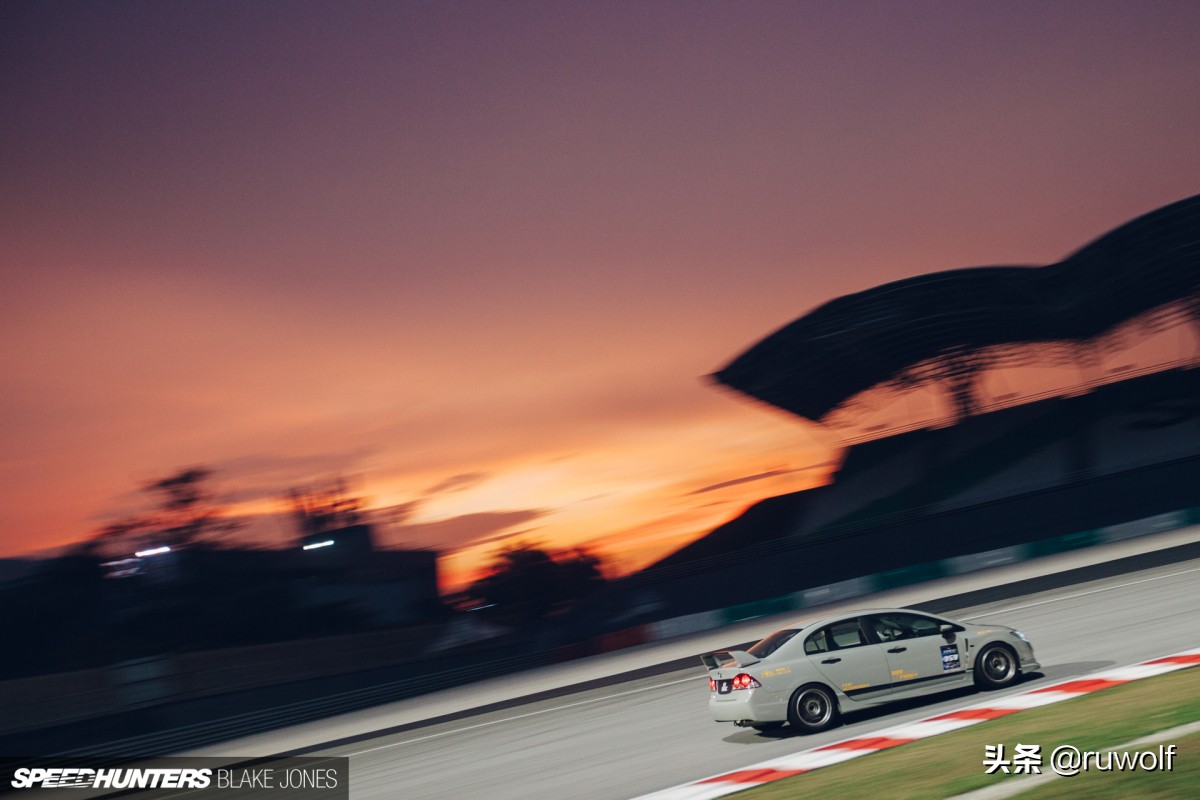 澶滃浠楀墤澶╂动,澶滃