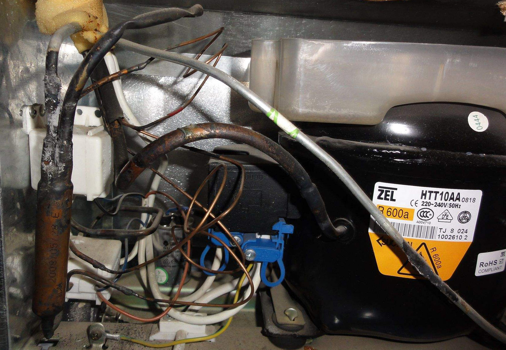 风冷冰箱好还是直冷冰箱质量好,冰箱选购技巧直冷风冷傻傻分不清