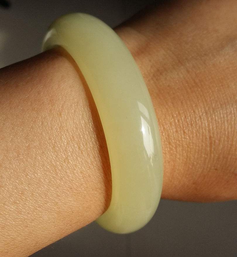 岫玉黄白老玉散珠,岫玉黄白老玉摆件