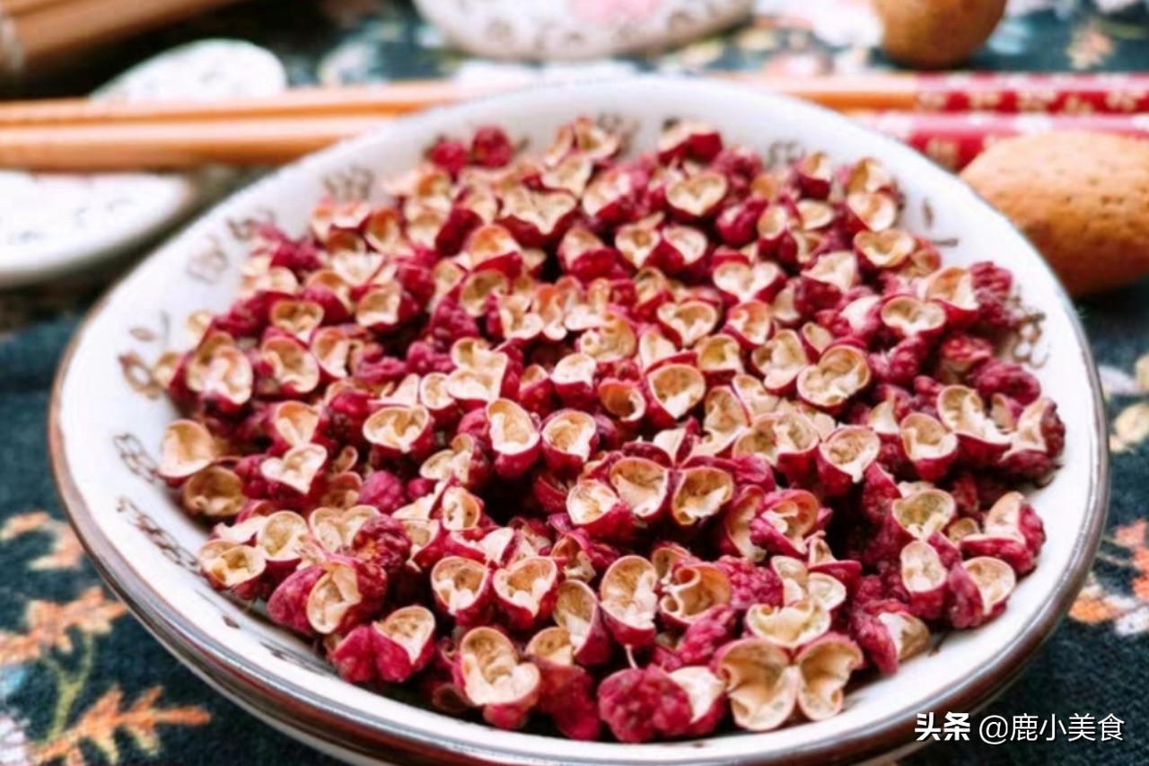 大米有虫子了怎样驱虫,放一年大米不会生虫的小妙招